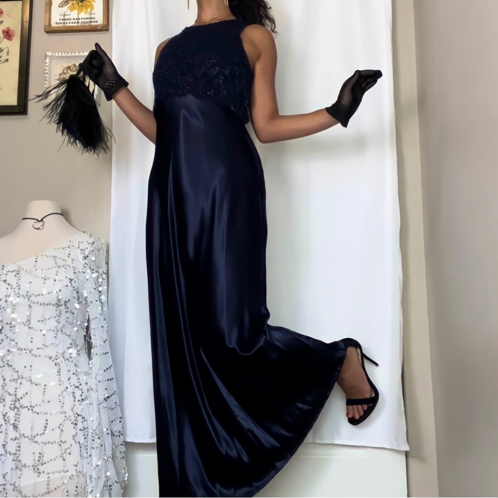 Steppin' Out Vintage Sparkle Lace Satin Evening Dress